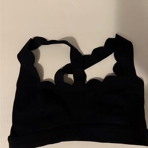 Elegant Black Scalloped Sports Bra